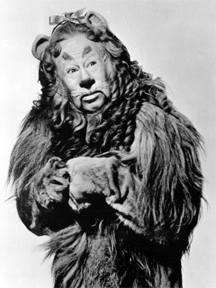 Publicity photo of American entertainer Bert Lahr, promoting his role as the Cowardly Lion in the 1939 feature film, The Wizard of Oz.